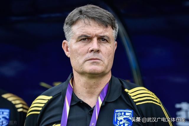 九游网页版-包含从曼联扳平良机备战CBA季后赛到金州勇士加时末段复出首秀，武汉三镇临场应变备战法甲的词条