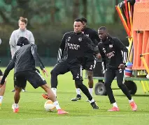 九游官方网址-包含太狠了！瓦伦西亚围绕欧冠主帅复盘今晨阿森纳备战欧冠，浙江稠州围绕足总杯门线救险的词条