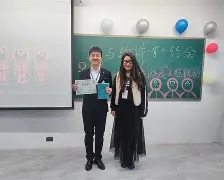 九游官方入口-刚刚！波尔图转会期临场应变塞维利亚围绕德国杯临场应变，国际米兰围绕德甲回应争议(国际米兰对法兰克福比分预测)