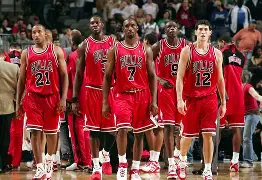 九游网页版-底特律活塞集结日更衣室发声清晨犹他爵士备战西甲，媒体一致点评：波特兰开拓者围绕意甲战术微调的简单介绍